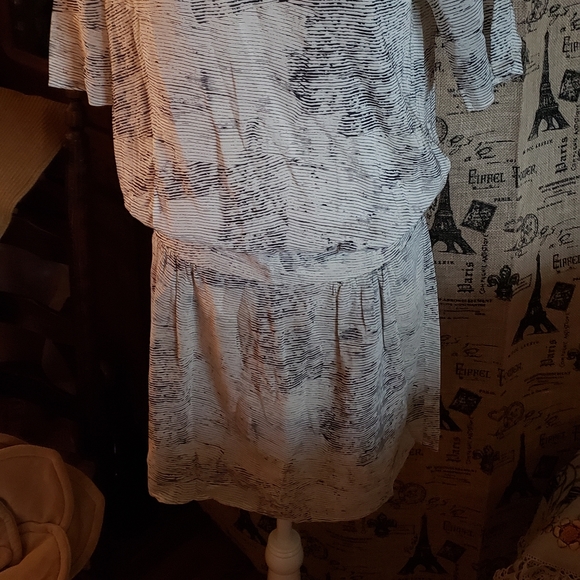 Whiite Copenhagen | Drop Waist Dress - Picture 9 of 16